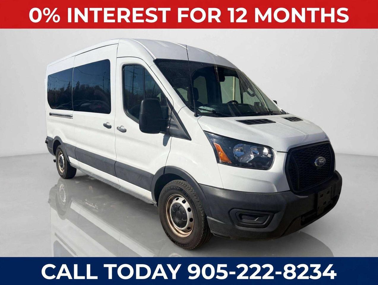 2024 Ford Transit Passenger Wagon XLT Photo