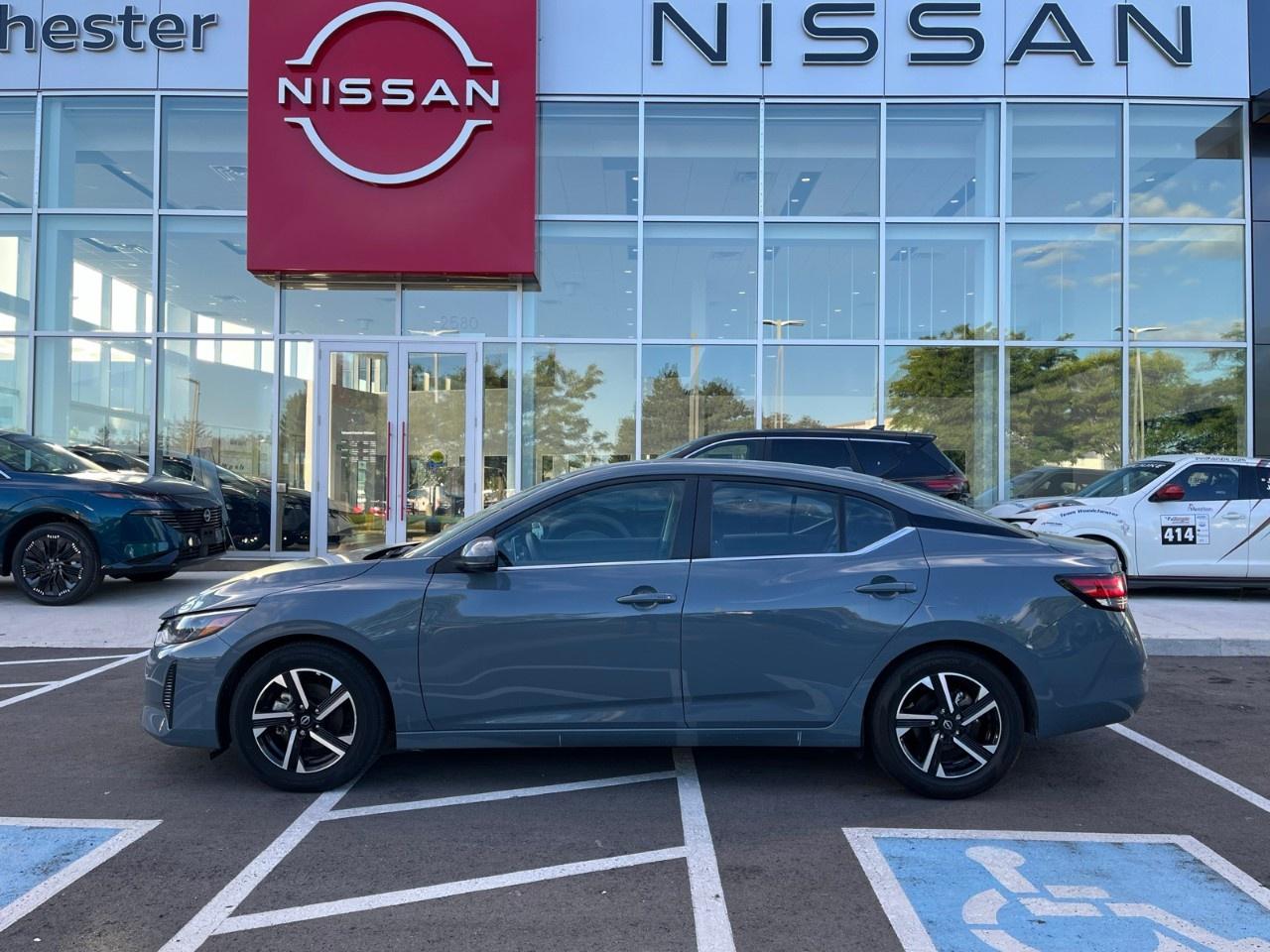 2025 Nissan Sentra SV CVT Photo