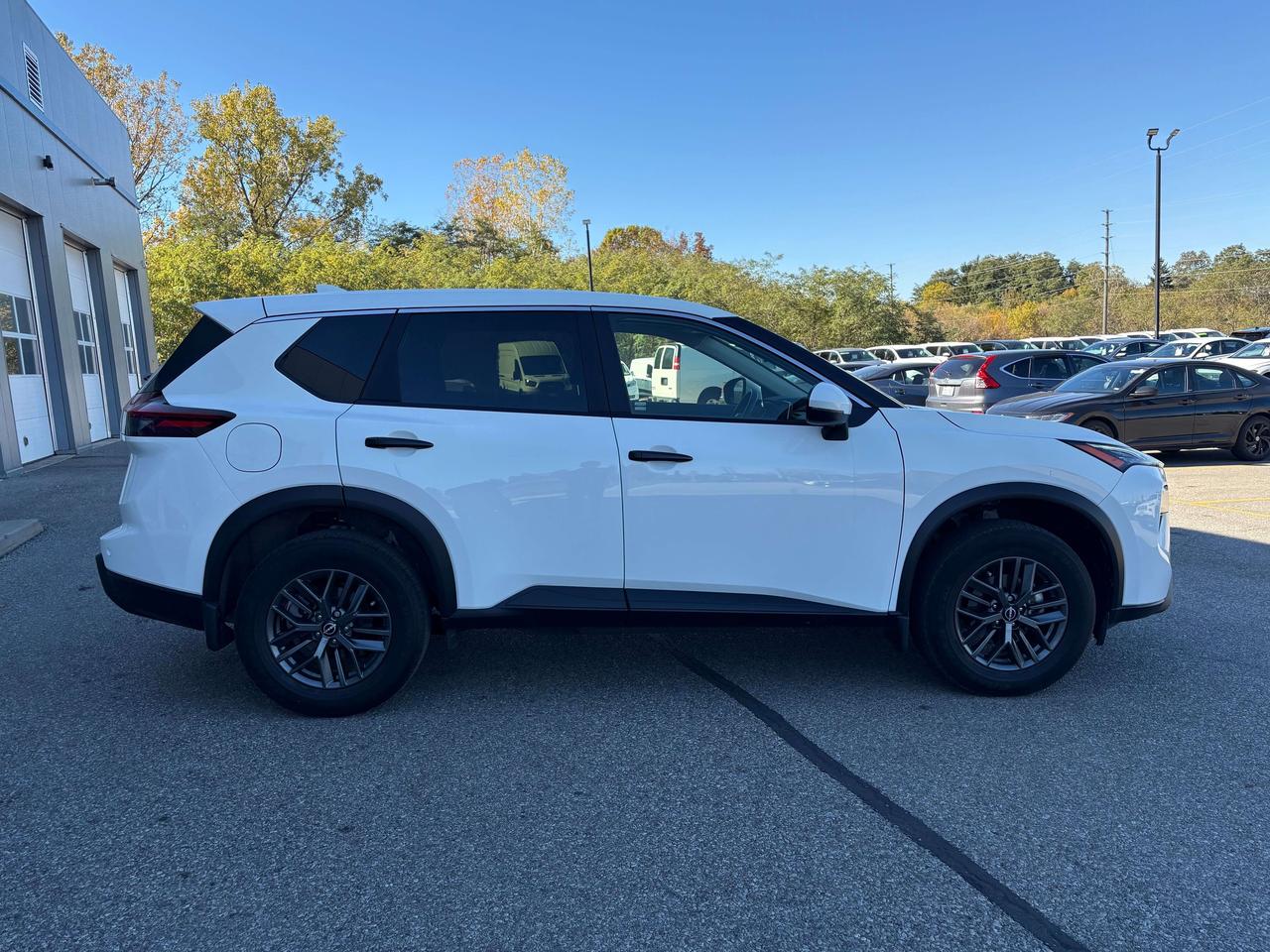 2024 Nissan Rogue S AWD   Factory Warranty Clean Carfax   One Owner Photo3