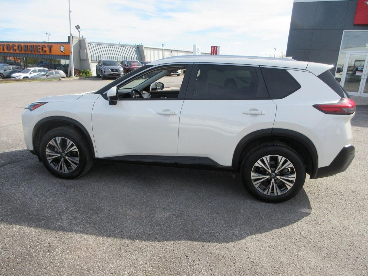 2023 Nissan Rogue  Photo5