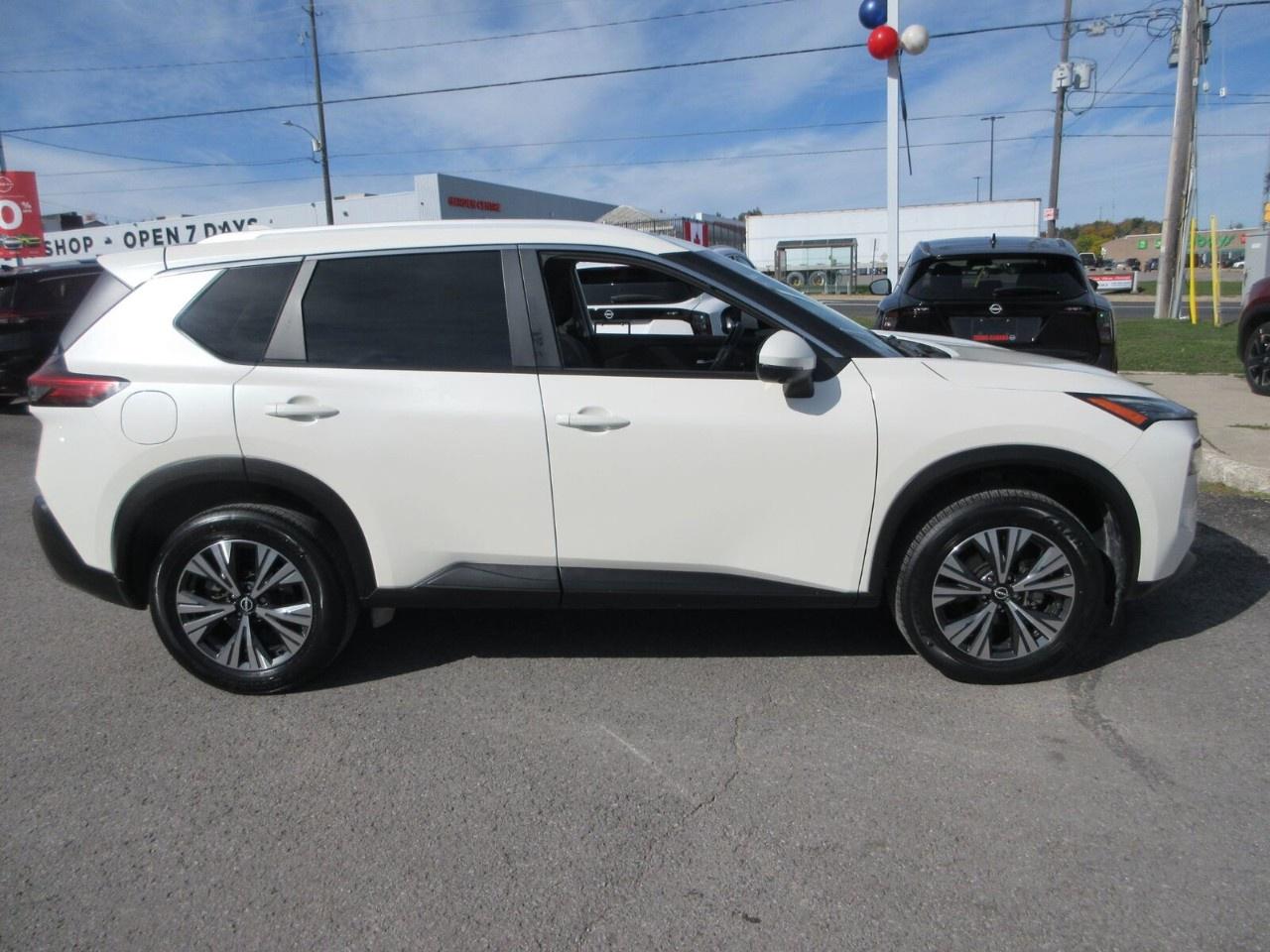 2023 Nissan Rogue  Photo