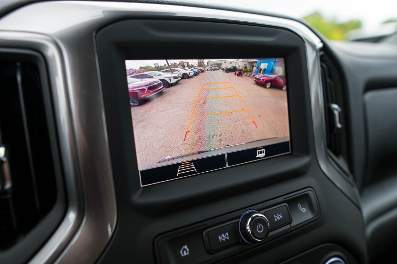 2025 Chevrolet Silverado 1500 Double Cab Standard Box 4-Wheel Drive Custom Photo