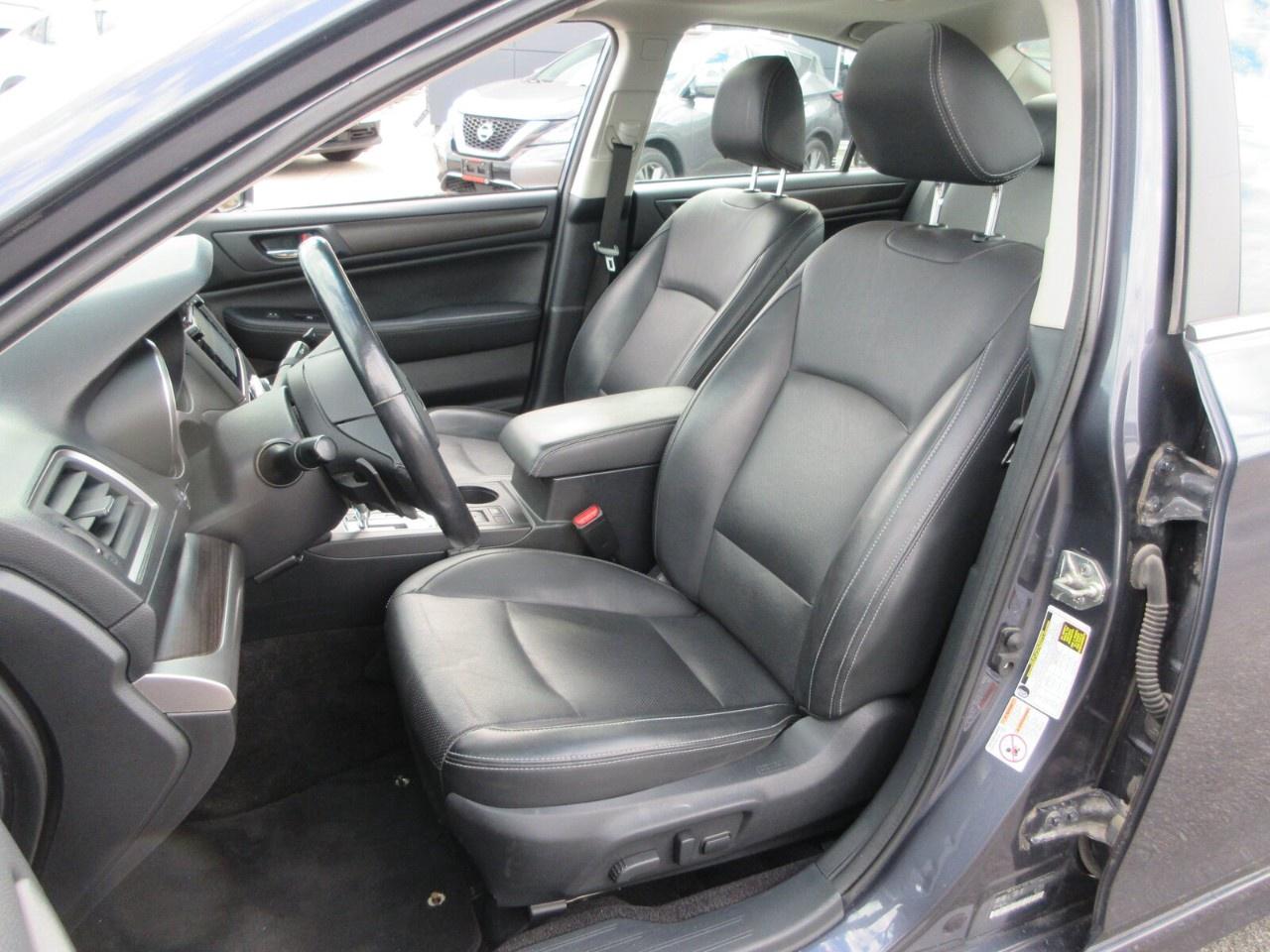 2015 Subaru Legacy 4dr Sdn CVT 2.5i w/Limited Pkg Photo
