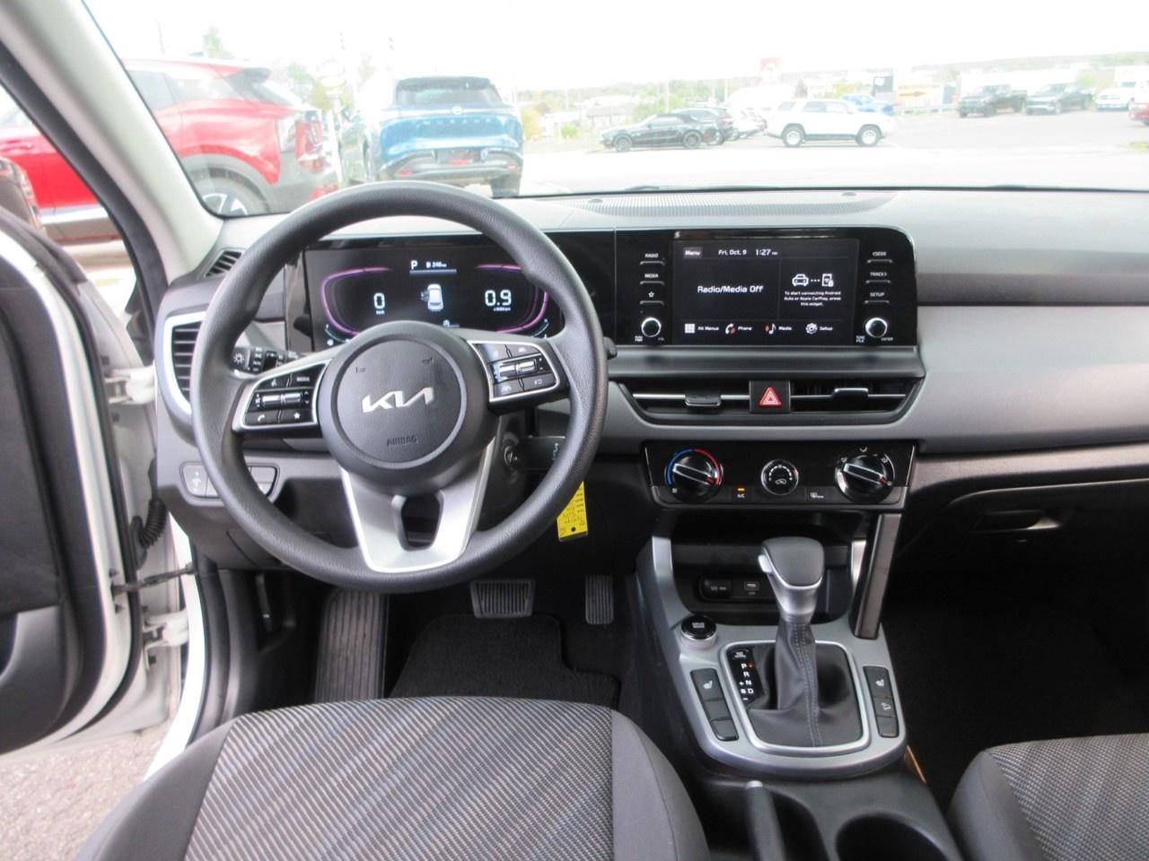 2024 Kia Seltos LX FWD Photo