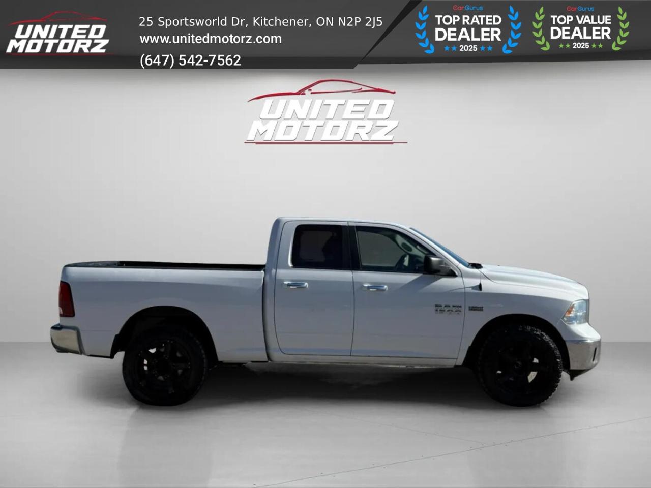 2017 RAM 1500 SLT HEMI 5.7L QUAD CAB 140.5" 4WD V8~SAFETY CERTIF Photo4