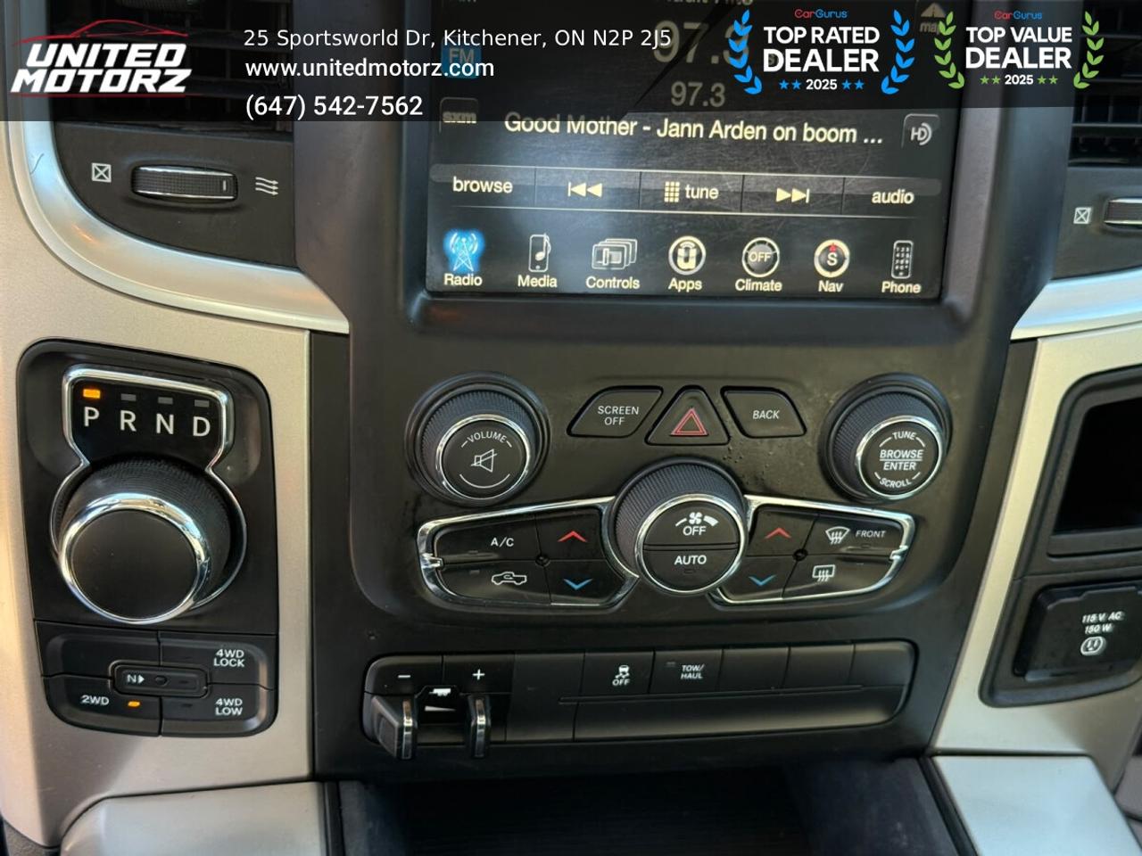 2017 RAM 1500 SLT HEMI 5.7L QUAD CAB 140.5" 4WD V8~SAFETY CERTIF Photo