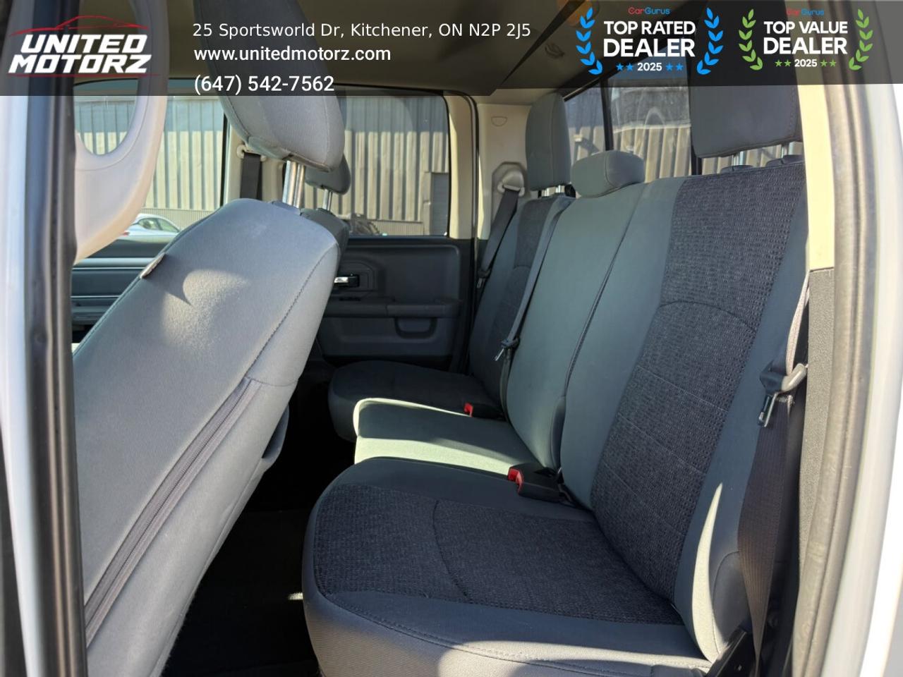2017 RAM 1500 SLT HEMI 5.7L QUAD CAB 140.5" 4WD V8~SAFETY CERTIF Photo