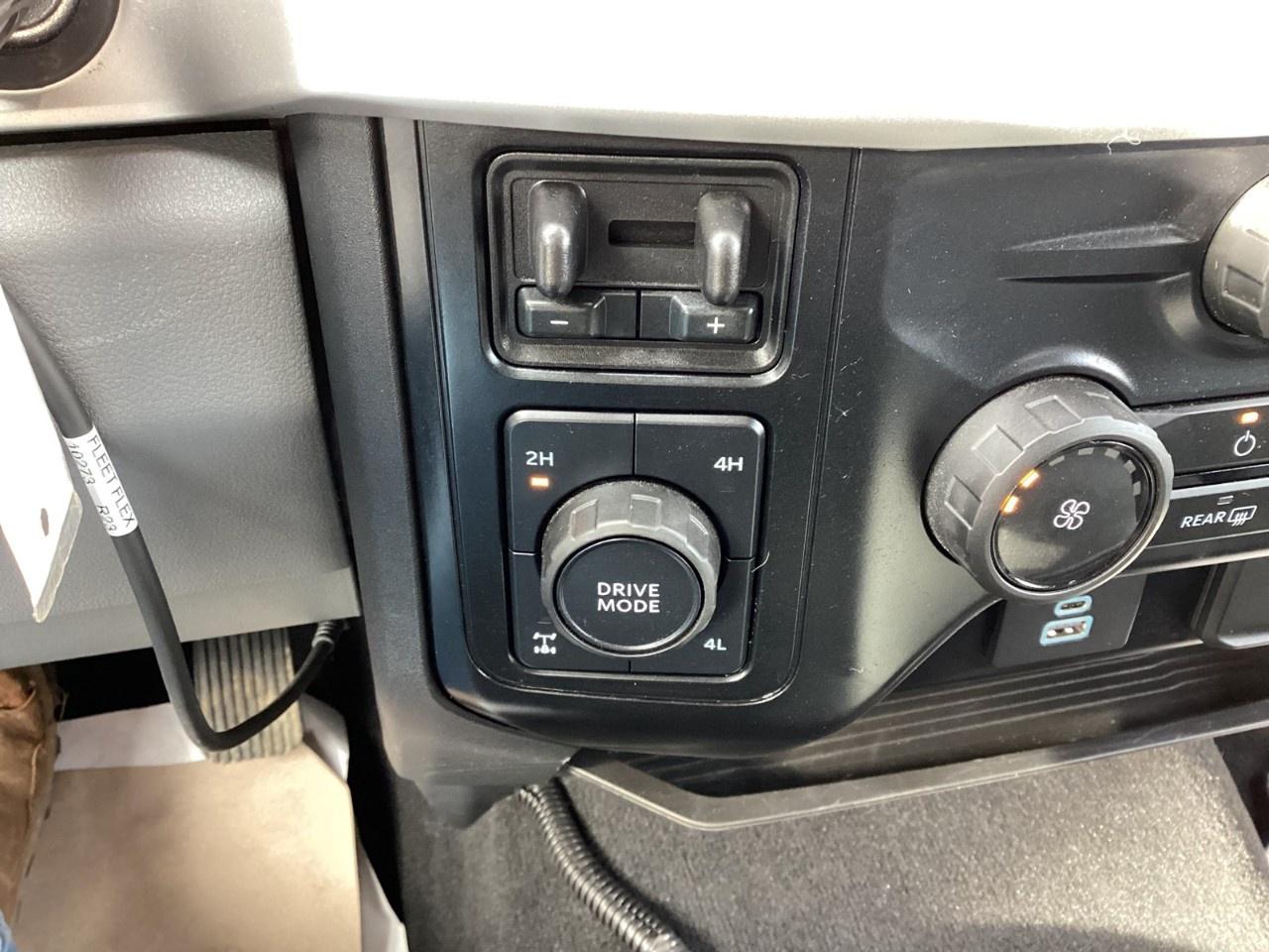 2024 Ford SUPER DUTY F-250 SRW  Photo