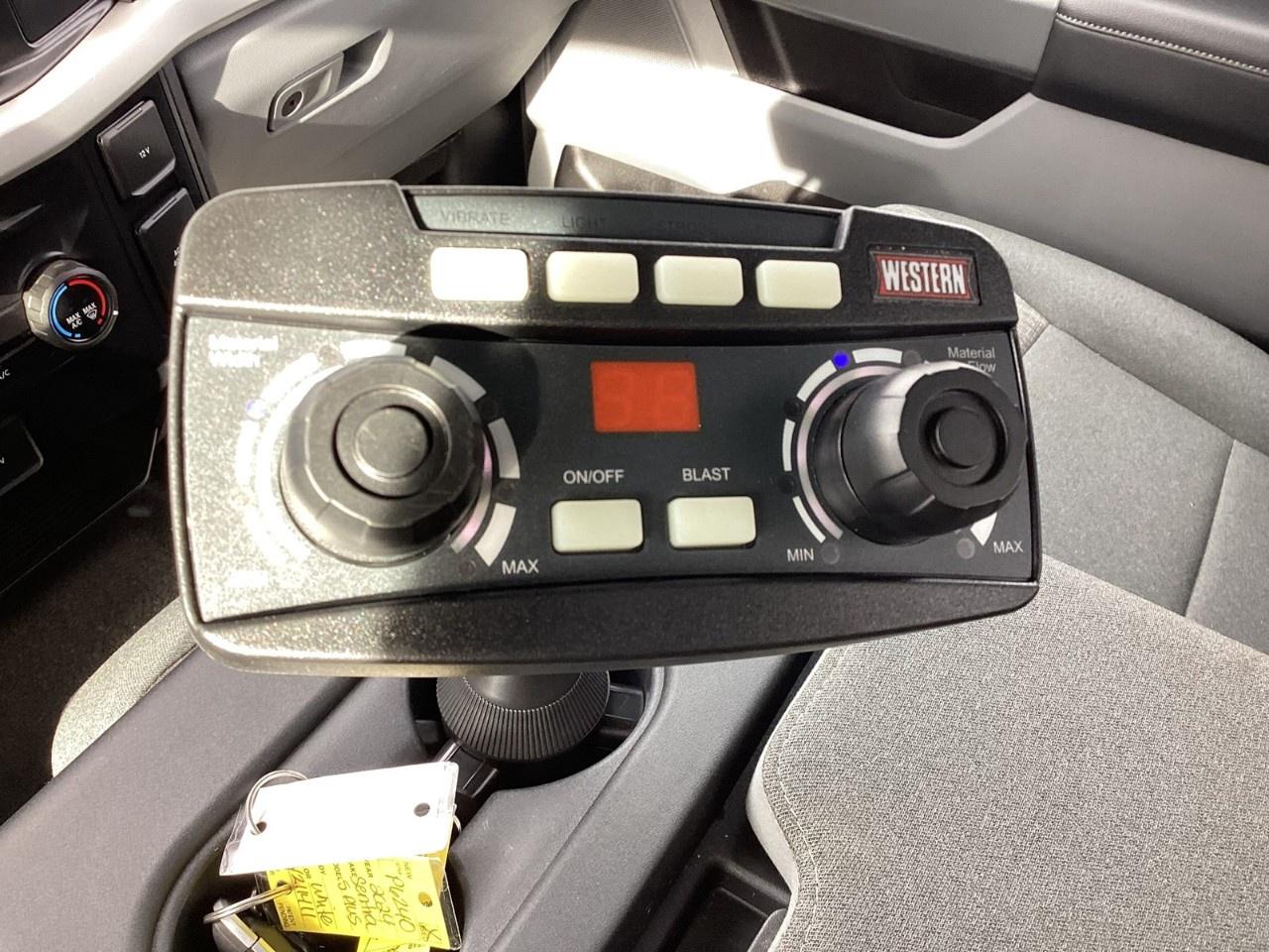 2024 Ford SUPER DUTY F-250 SRW  Photo