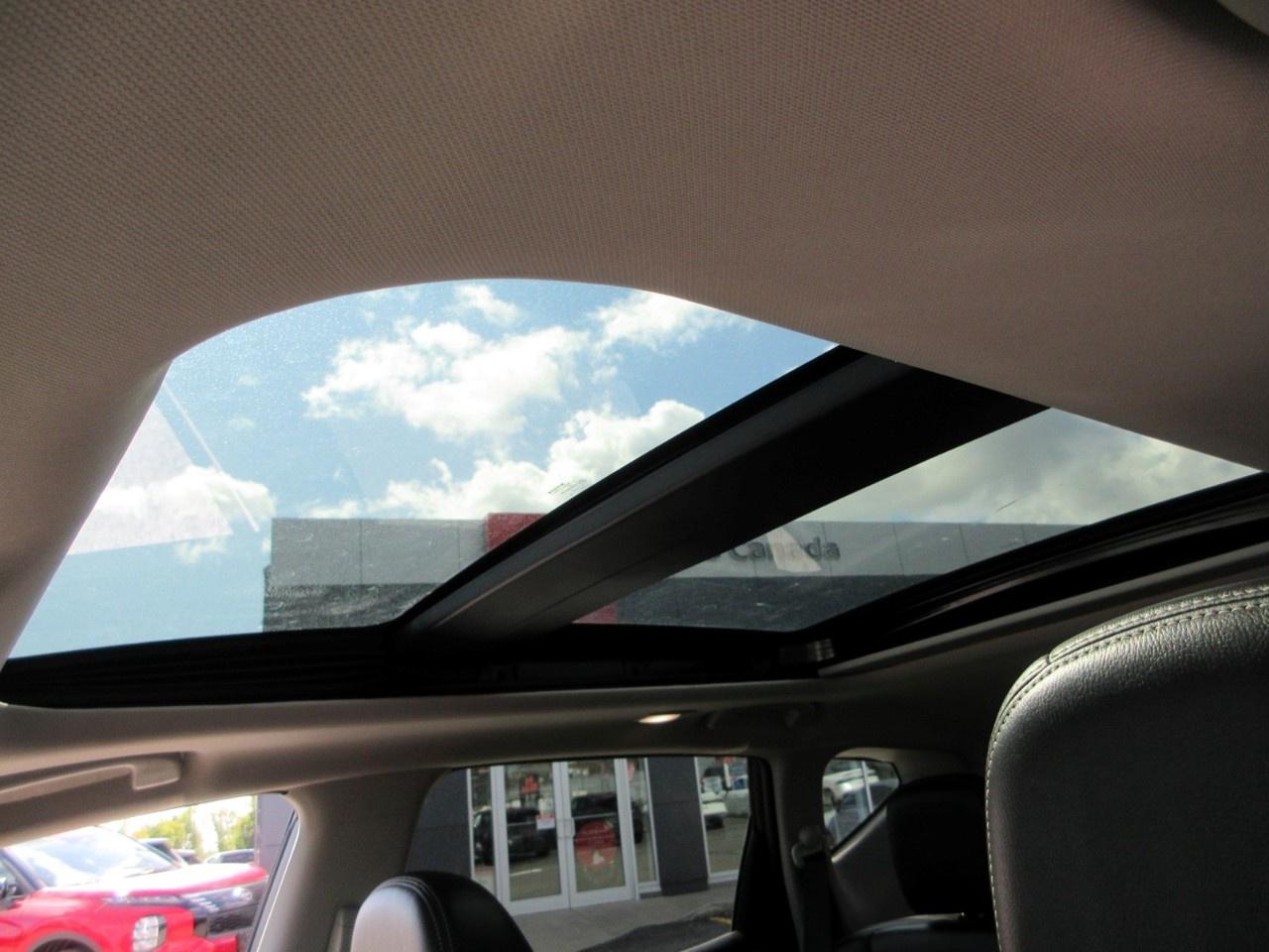 2018 Nissan Murano  Photo