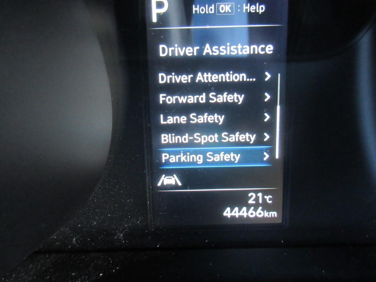 2022 Hyundai Elantra Preferred IVT Photo