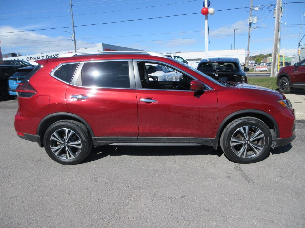 2020 Nissan Rogue  Photo