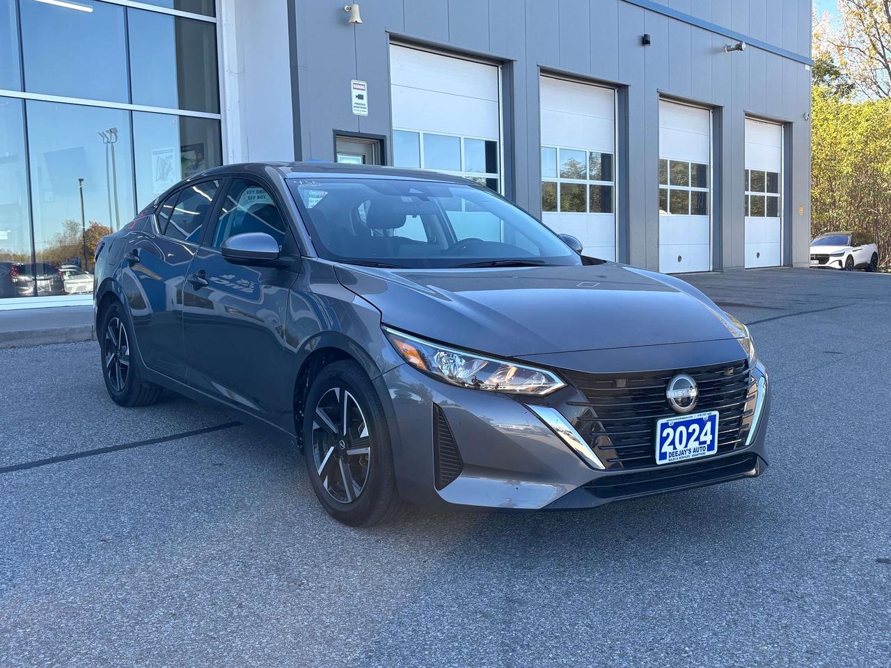 2024 Nissan Sentra SV MOONROOF Photo