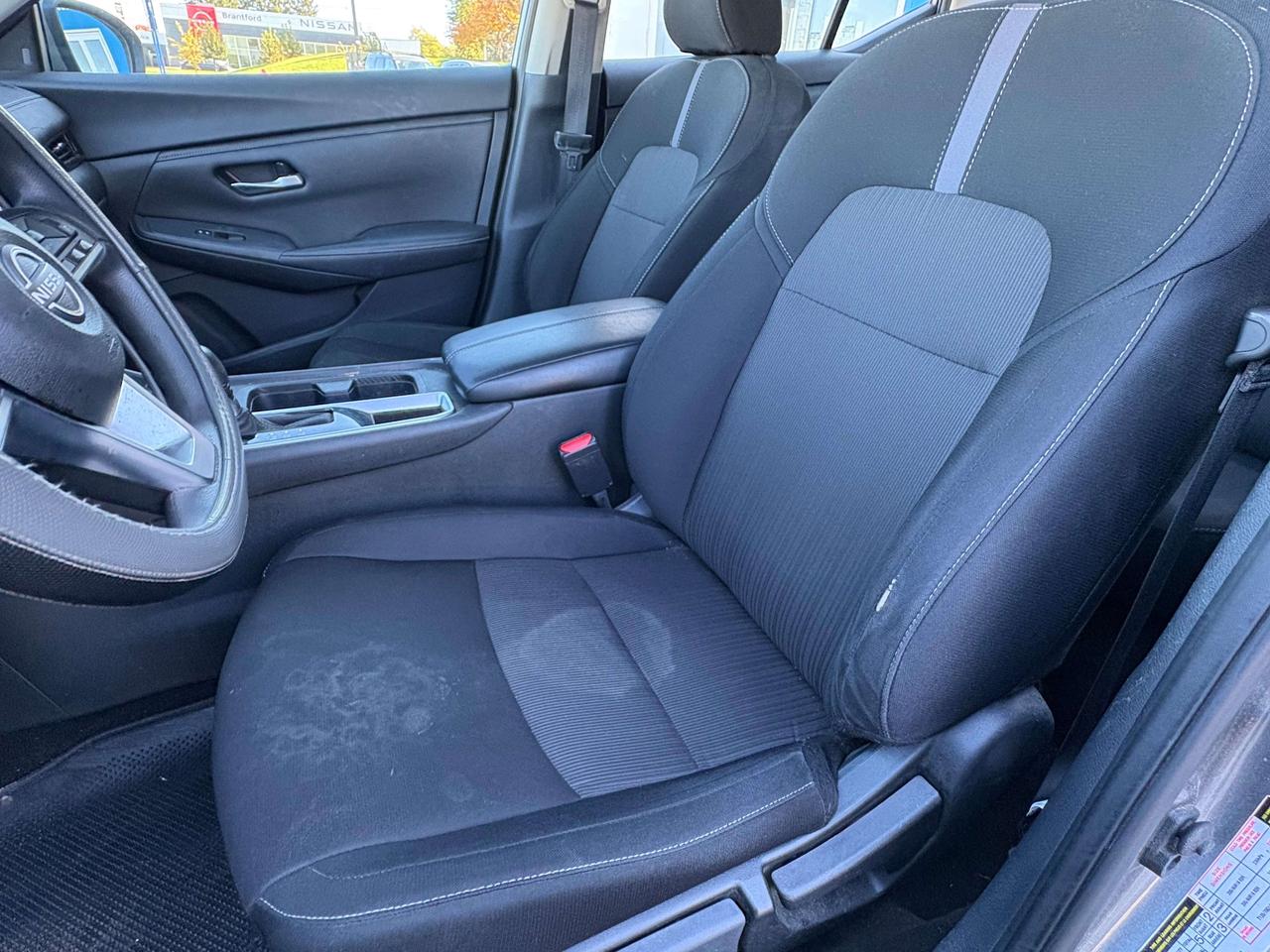 2024 Nissan Sentra SV MOONROOF Photo