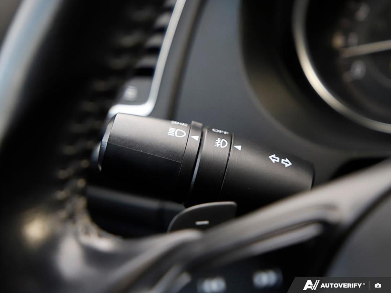 2015 Mazda MAZDA6 4dr Sdn 2.5L Auto GT Photo