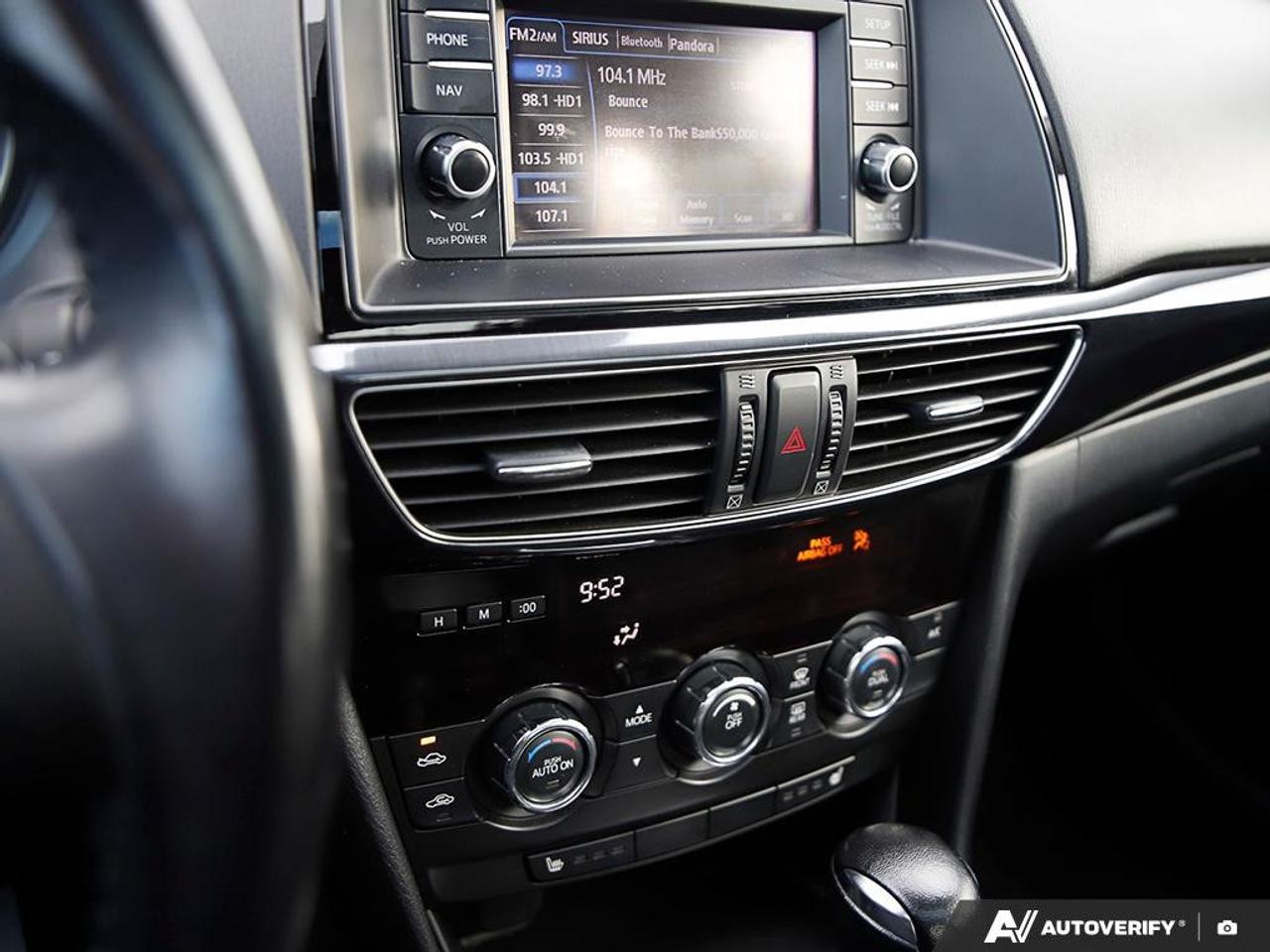 2015 Mazda MAZDA6 4dr Sdn 2.5L Auto GT Photo