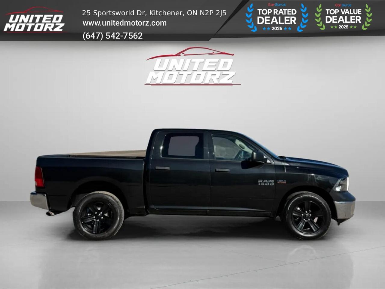 2015 RAM 1500 ST HEMI 5.7L CREW CAB 140.5" 4WD V8~SAFETY CERTIFI Photo