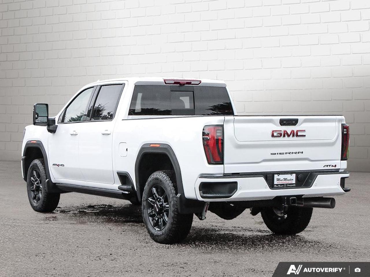 2026 GMC SIERRA 2500HD Crew Cab Standard Box 4-Wheel Drive AT4 Photo