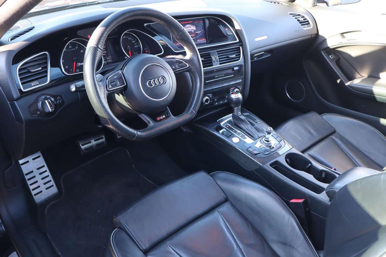 2013 Audi RS5 Coupe quattro No Accident Safety Certification Included Photo