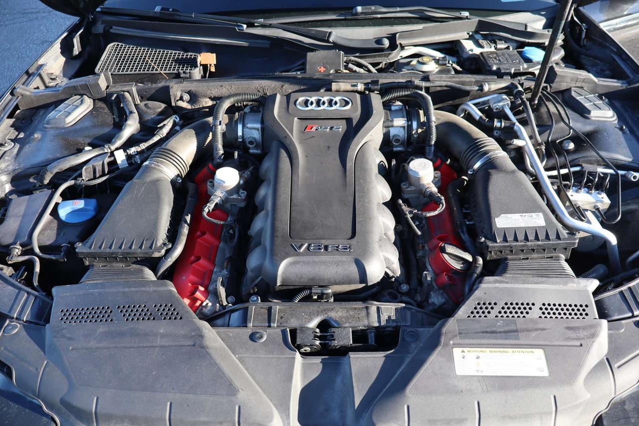 2013 Audi RS5 Coupe quattro No Accident Safety Certification Included Photo