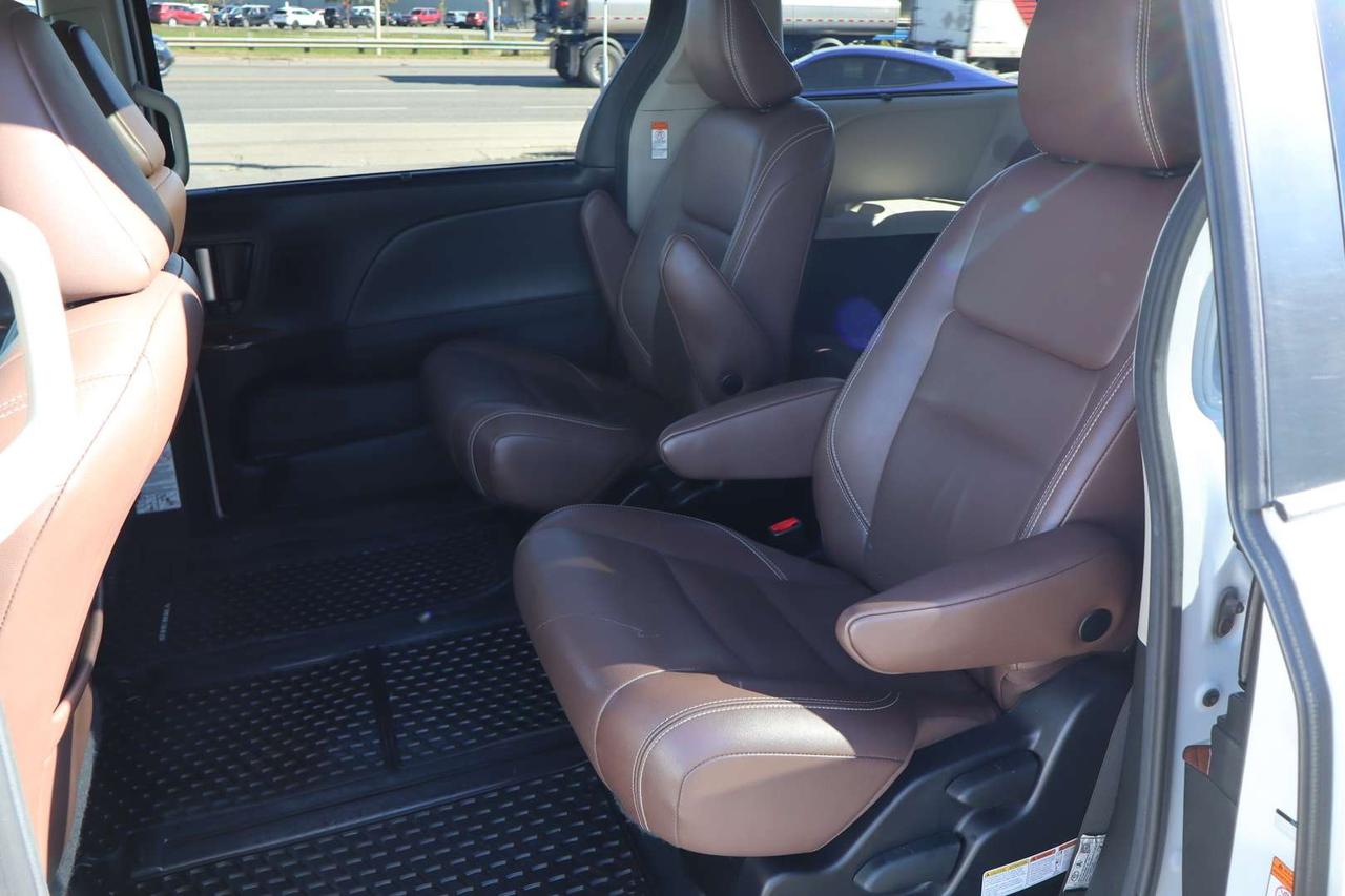 2020 Toyota Sienna Limited 7-Passenger AWD   No Accident   Brown Interior Photo