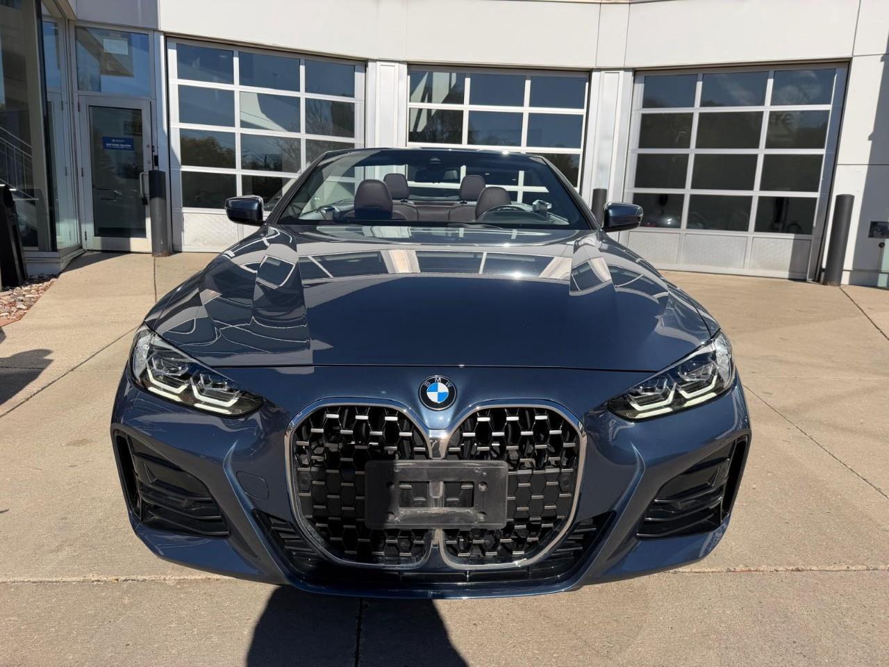 2022 BMW 430 i xDrive 2dr All-Wheel Drive Cabriolet Photo5