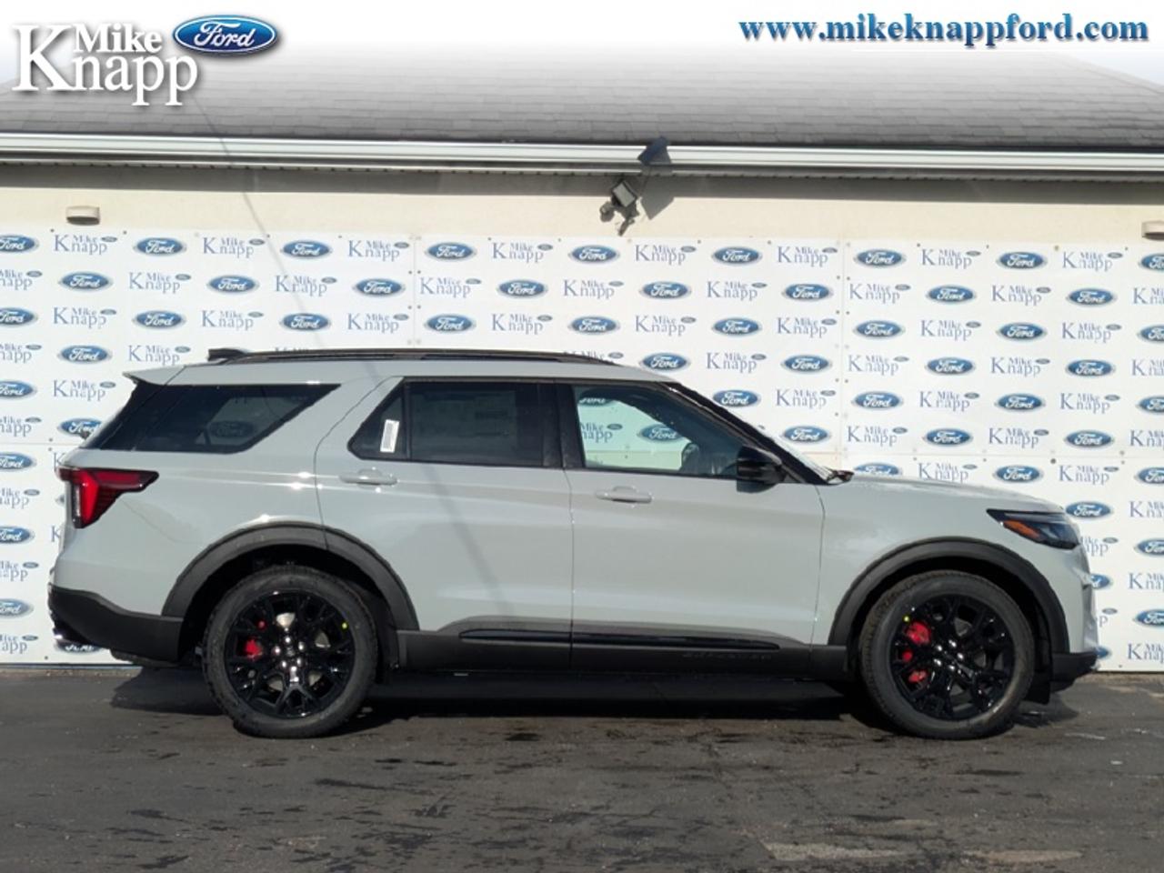 2027 Ford Explorer ST Photo