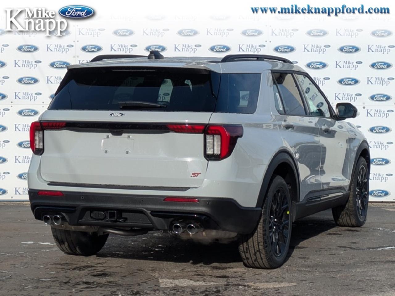 2027 Ford Explorer ST Photo