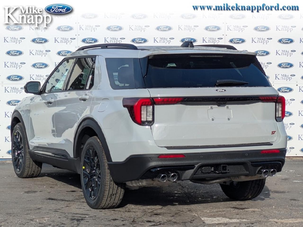 2027 Ford Explorer ST Photo