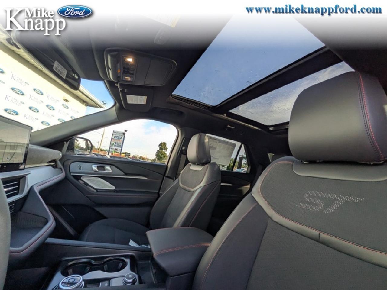 2027 Ford Explorer ST Photo