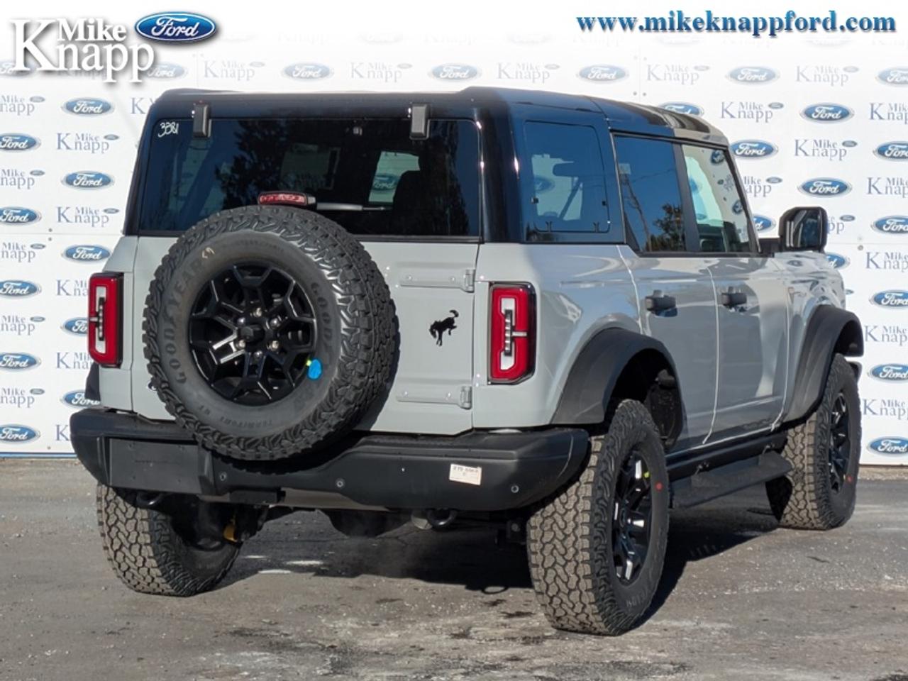 2026 Ford Bronco Badlands Photo