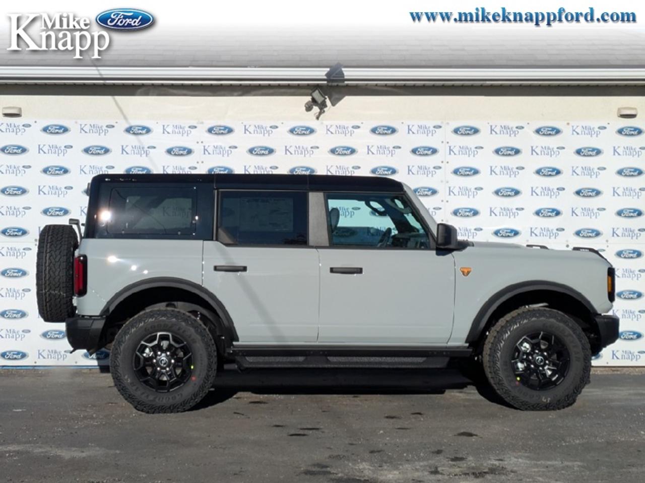 2026 Ford Bronco Badlands Photo