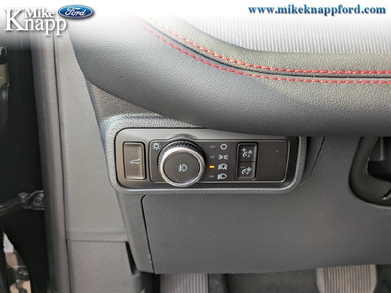 2027 Ford Explorer ST-Line Photo