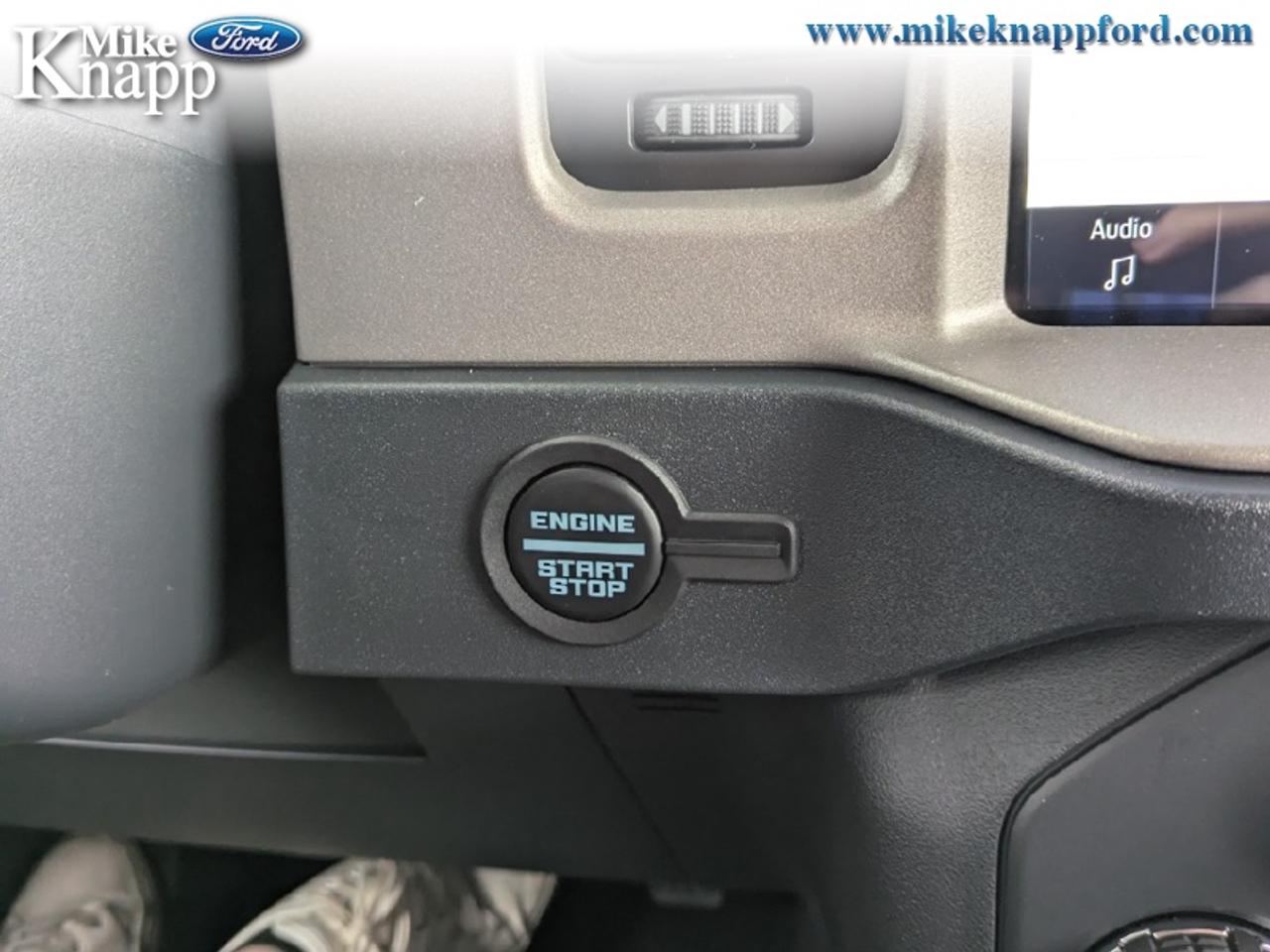 2026 Ford Bronco Outer Banks Photo
