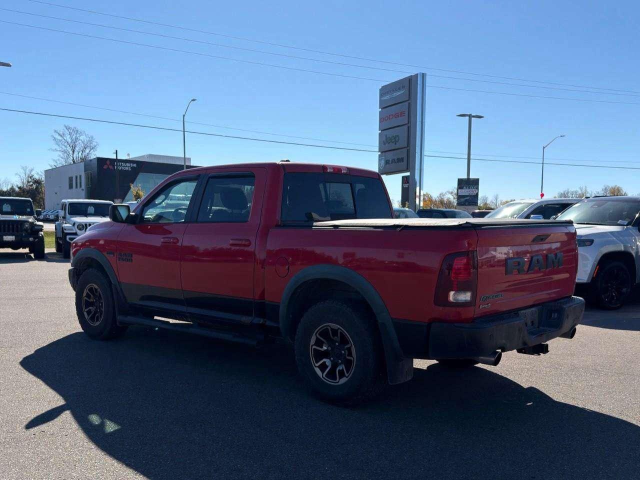 2017 RAM 1500 SUNROOF   LEATHER   5.7L V8 HEMI Photo