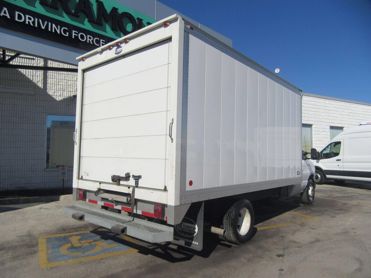 2023 Ford E-450 15FT HIGH BOX LOW TEMP REEFER SYSTEM WITH STANDBY Photo