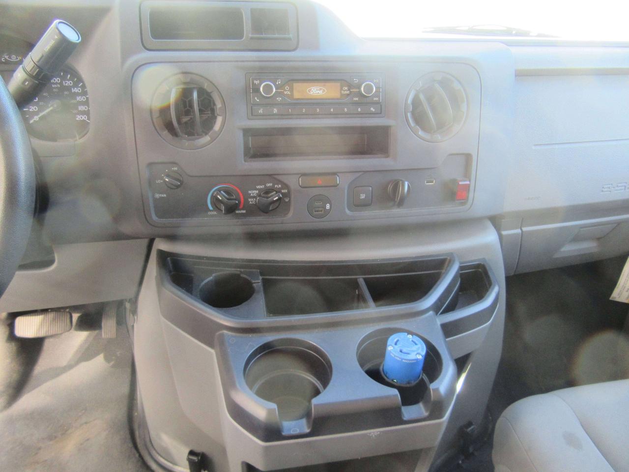 2023 Ford E-450 15FT HIGH BOX LOW TEMP REEFER SYSTEM WITH STANDBY Photo