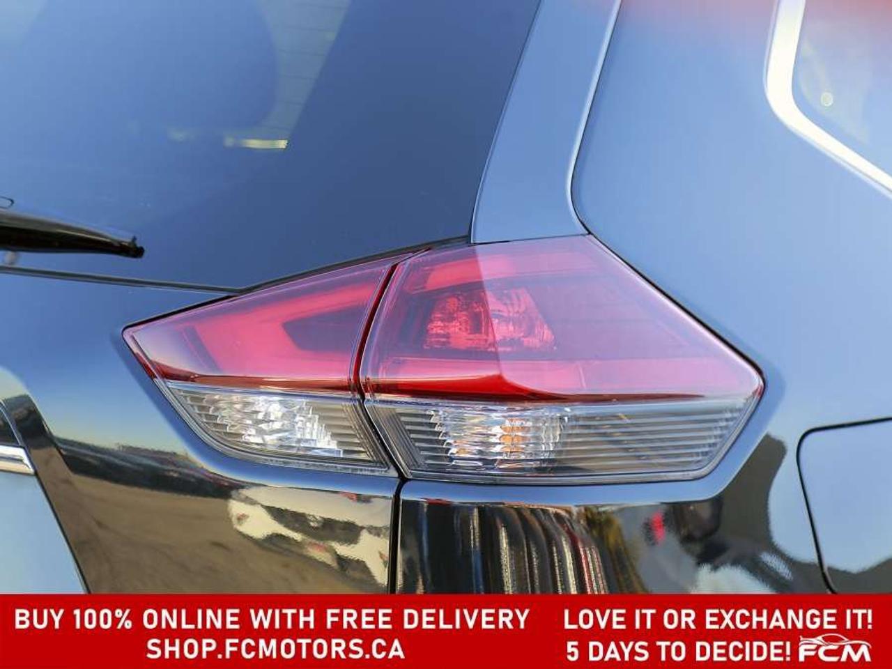 2019 Nissan Rogue SV AWD   FULLY CERTIFIED WITH WARRANTY Photo