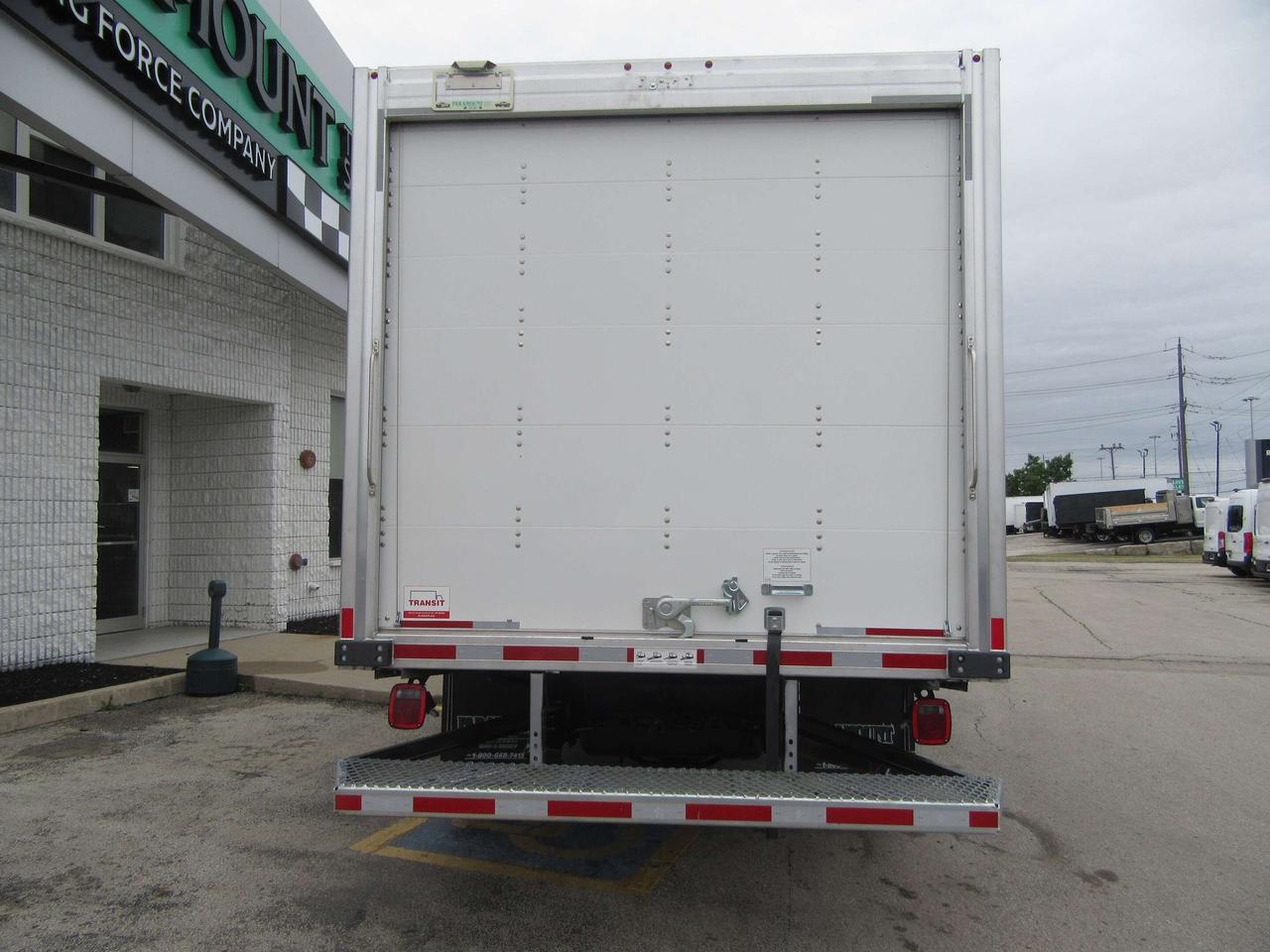 2021 Ford F-550 CREW CAB 4X4 DIESEL NEW 12FT ALUMINUM BOX Photo