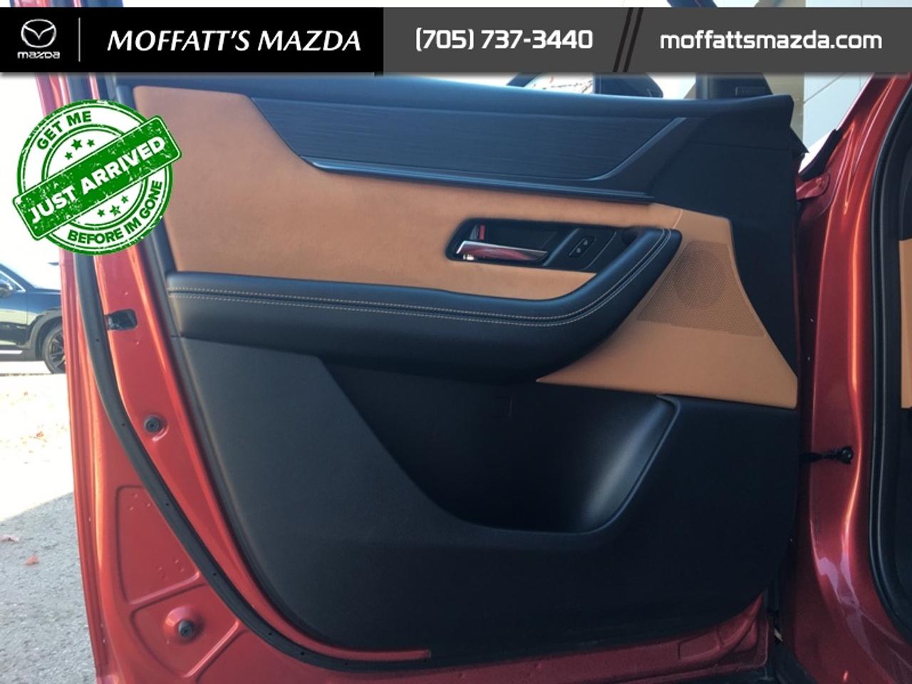 2025 Mazda CX-70 MHEV Signature Photo
