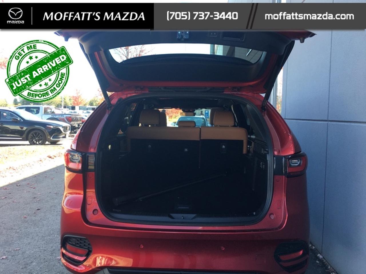 2025 Mazda CX-70 MHEV Signature Photo