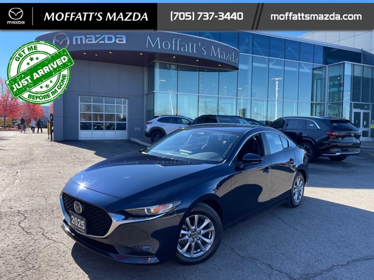 2025 Mazda MAZDA3 GS Photo