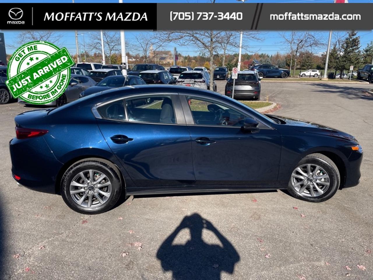 2025 Mazda MAZDA3 GS Photo
