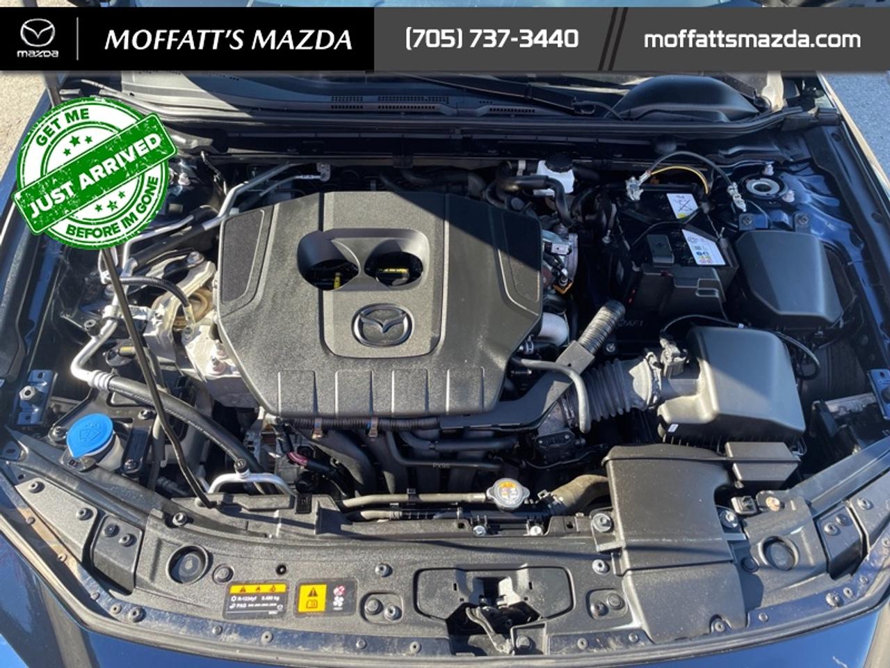 2025 Mazda MAZDA3 GS Photo