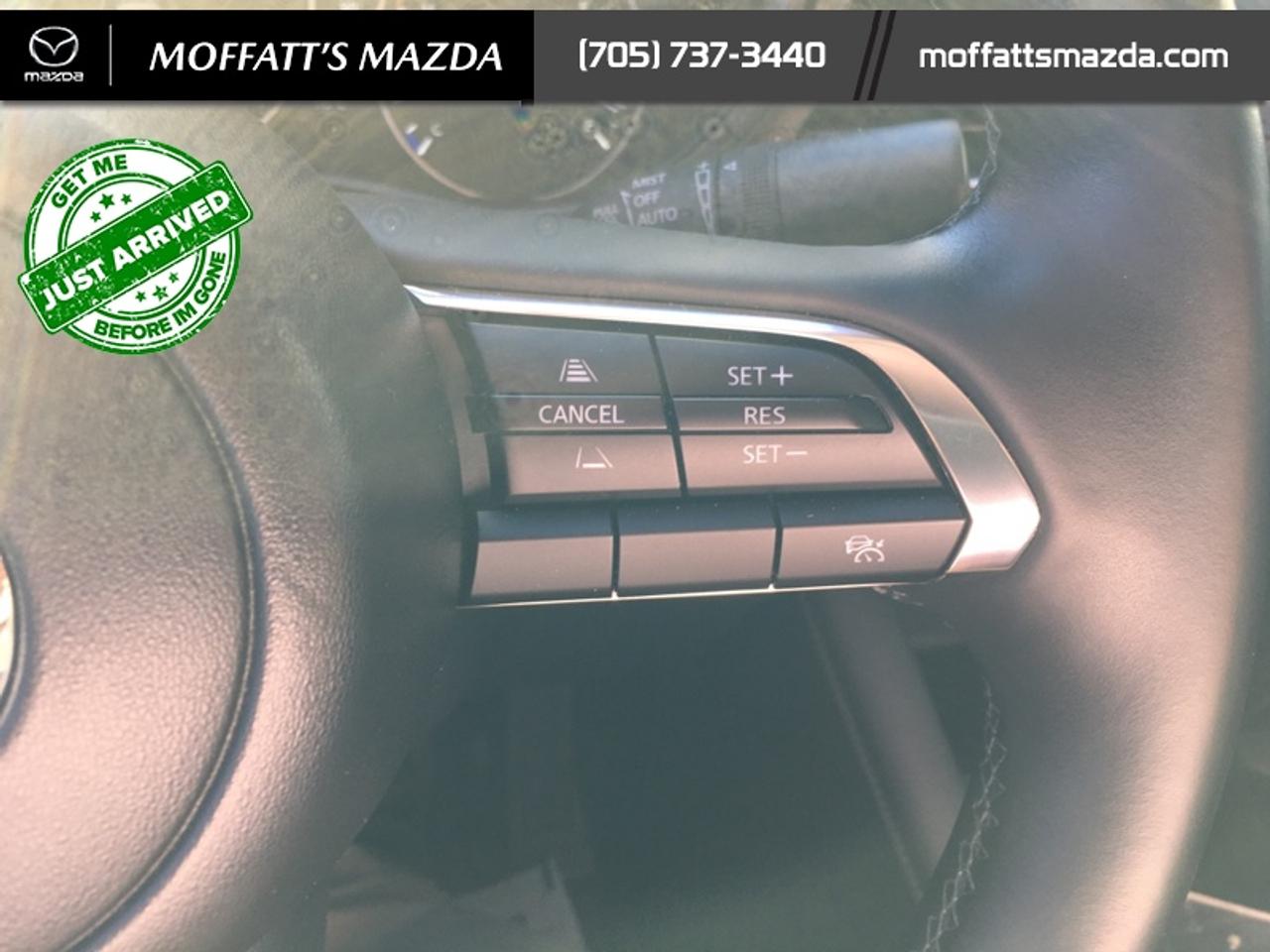 2025 Mazda MAZDA3 GS Photo