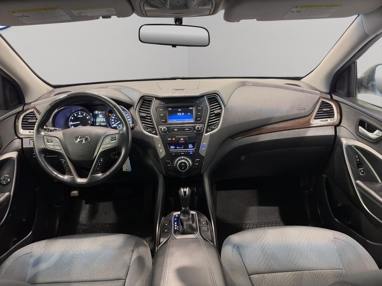 2017 Hyundai Santa Fe Sport Premium | Blind Spot Detection | Rear Cross-Traffic Alert |  Dual-Zone Automatic Climate Control Photo