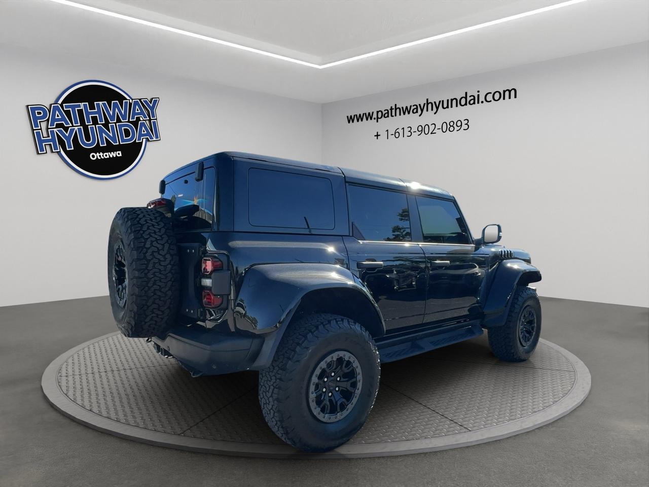 2025 Ford Bronco Raptor | FOX Suspension | Lane Keep Assist | Remote Vehicle Start | w/G.O.A.T. Modes Photo