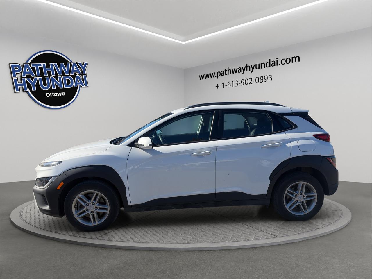 2022 Hyundai KONA Essential | All-Wheel Drive | Forward Collison Warning | Lane Keep Assist | Cruise Control | Photo