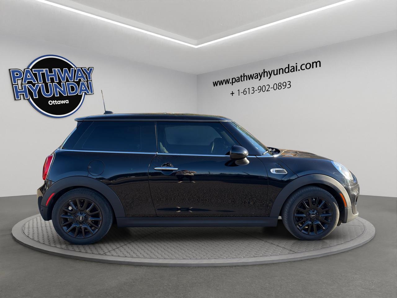 2018 MINI 3 Door Cooper | Sunroof | Navigation System | Heated Seats | Reverse Camera | Photo