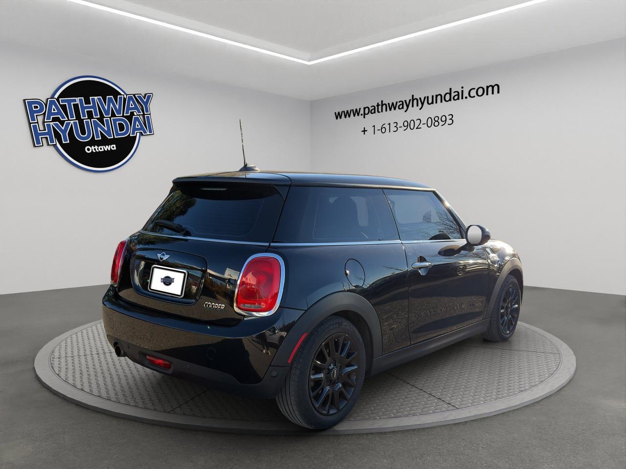 2018 MINI 3 Door Cooper | Sunroof | Navigation System | Heated Seats | Reverse Camera | Photo